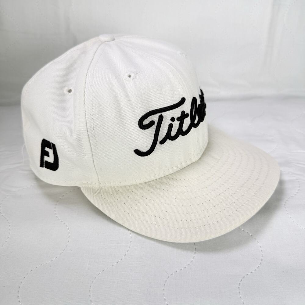 Vintage TITLEIST FJ STRAPBACK GOLF HAT FootJoy White / Black Y2K Era 71/8